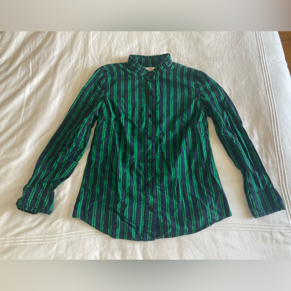 Vineyard Vines Women’s Green / Navy Plaid Ruffle Button-Down